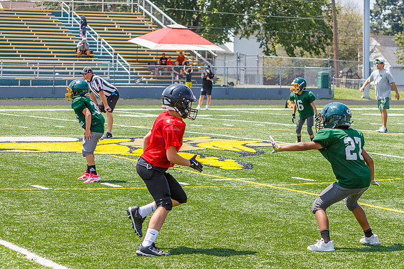 J-08-16-25-Youth-Fball-Glevar-CS-284