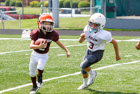 J-08-16-25-Youth-Fball-Salem-Vinton-129