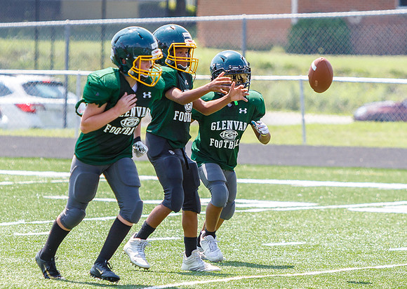J-08-16-25-Youth-Fball-Glevar-CS-238