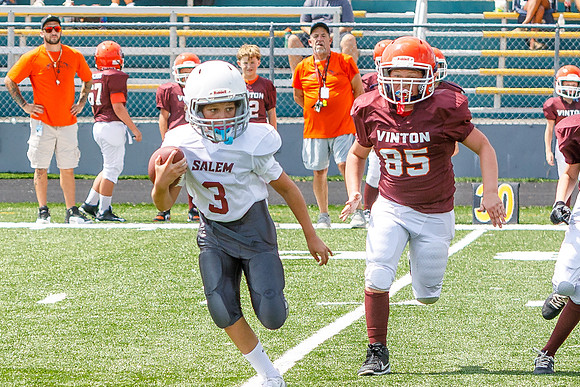 J-08-16-25-Youth-Fball-Salem-Vinton-45