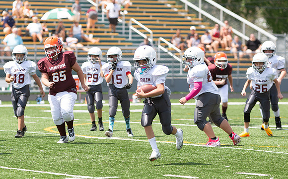 R-08-16-25-Salem-Vinton-Youth-Fball-3943