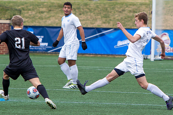 2-j-12-03-16-ncaa-soccer championship-1725