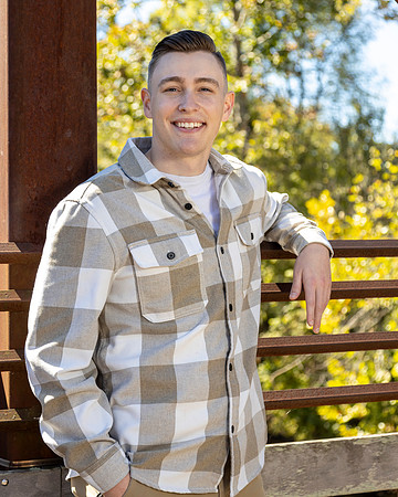 06 Jake-Kelly_Portraits-6 October