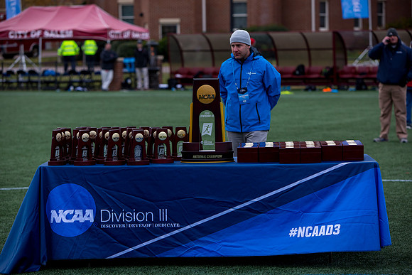 55-j-12-03-16-ncaa-soccer championship-2317