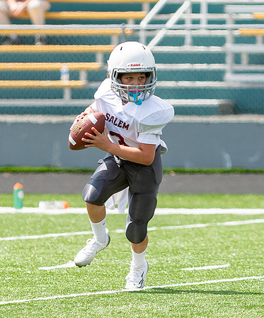 R-08-16-25-Salem-Vinton-Youth-Fball-3765