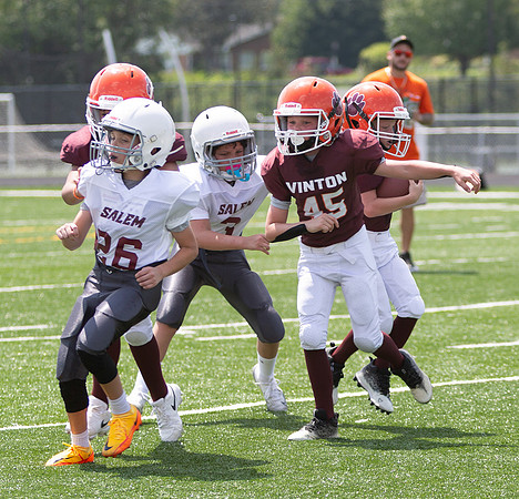 R-08-16-25-Salem-Vinton-Youth-Fball-3898