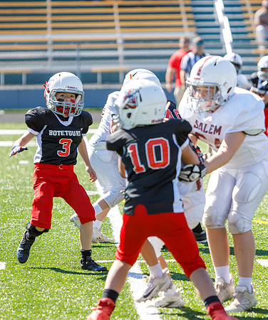 18 J-10-19-24-Salem-Botetourt-Sandlot- Fball-10s-6954 October