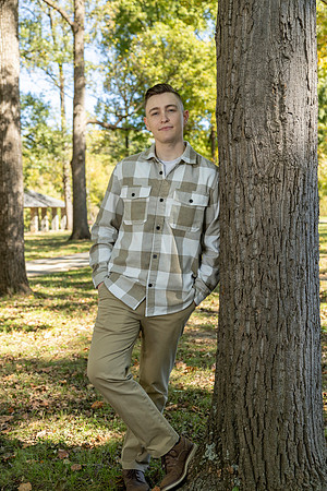 11 Jake-Kelly_Portraits-11 October