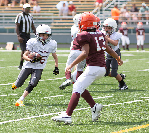 R-08-16-25-Salem-Vinton-Youth-Fball-3819