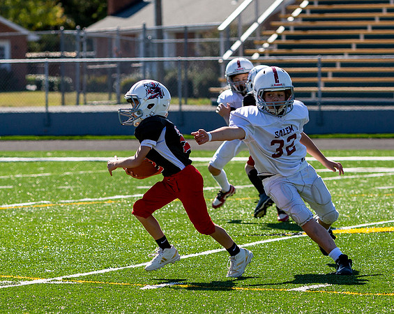 06 R-10-19-24-Byrd-Bot-Salem-Sandlot-Fball-10S-5196 October