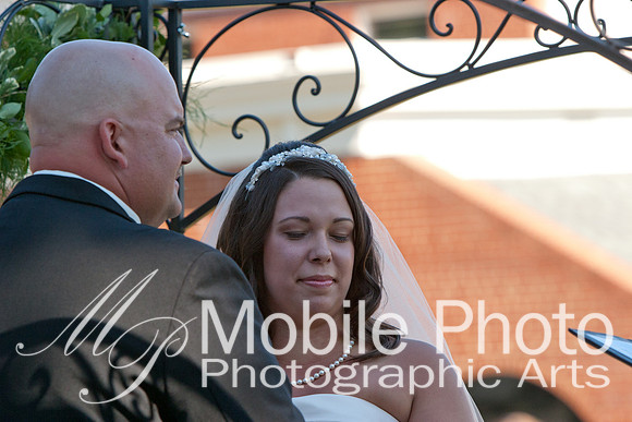 r-kristen-tony-0975