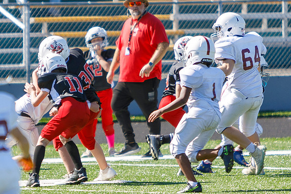 40 J-10-19-24-Salem-Botetourt-Sandlot- Fball-10s-7004 October